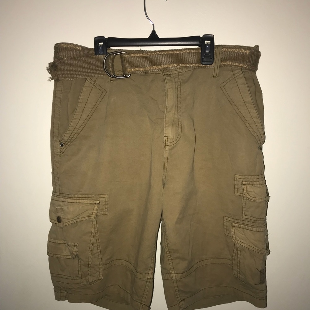 Plugg Shorts